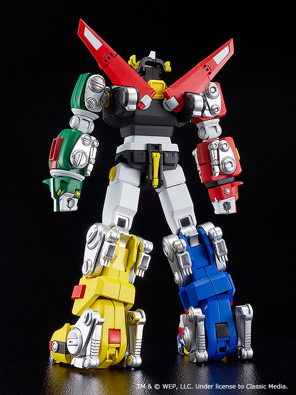 VOLTRON MODEROID MODEL KIT