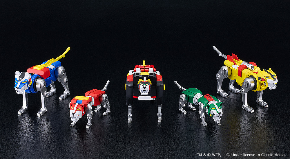 VOLTRON MODEROID MODEL KIT