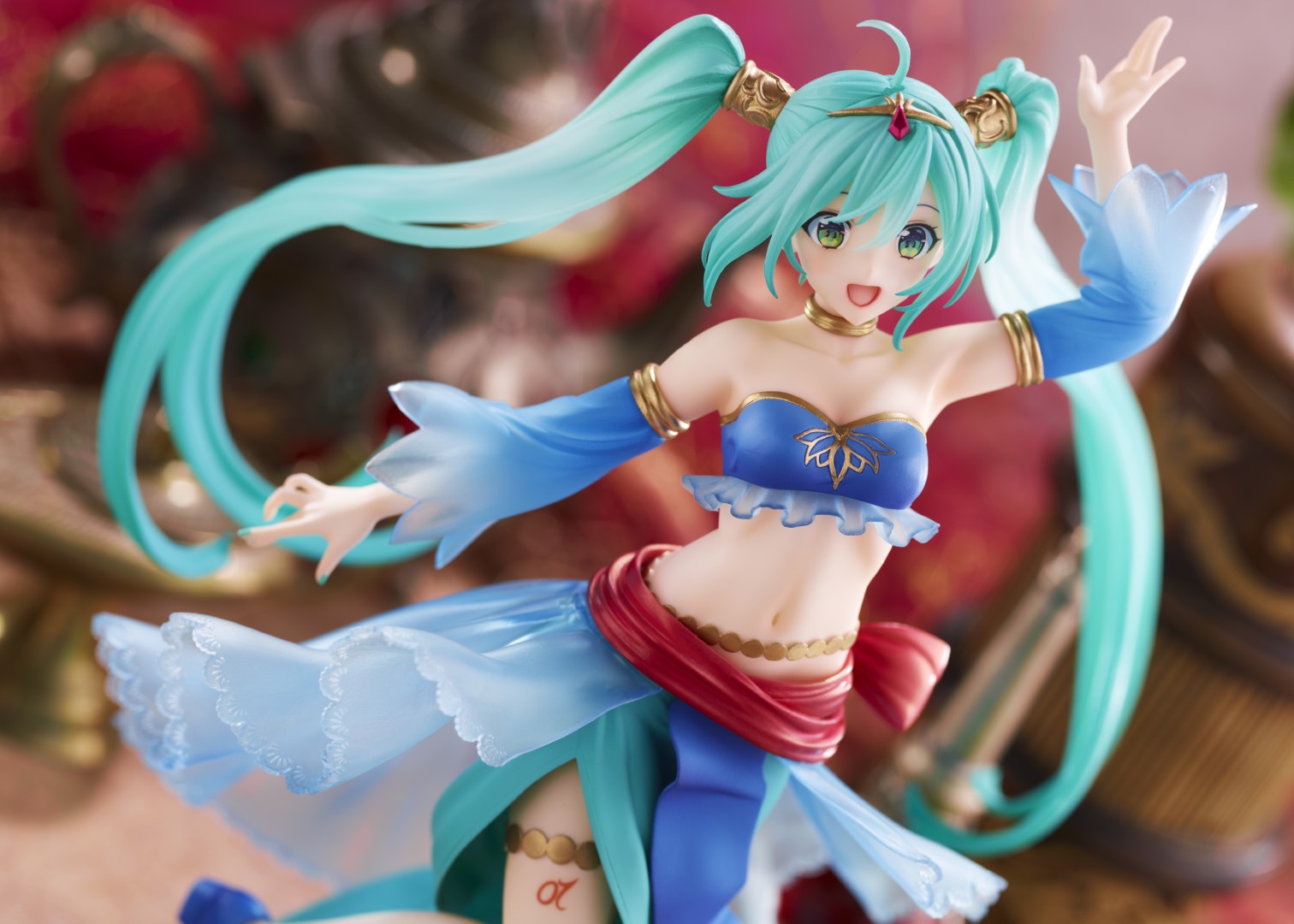 HATSUNE MIKU PRINCESS ARABIAN FIGU