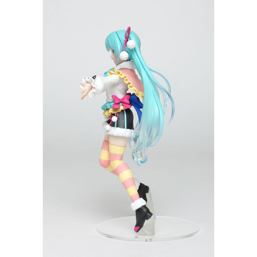 HATSUME MIKU STATUE WINTER VER