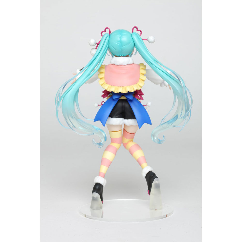 HATSUME MIKU STATUE WINTER VER