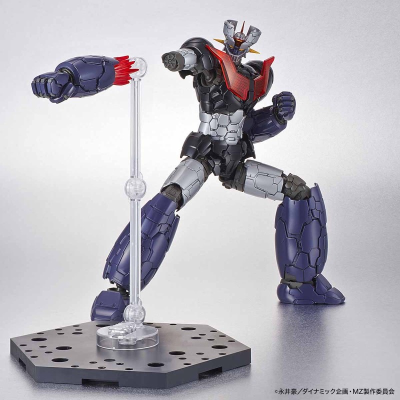 MAZINGER Z INFINITI PLASTIC MODEL KIT