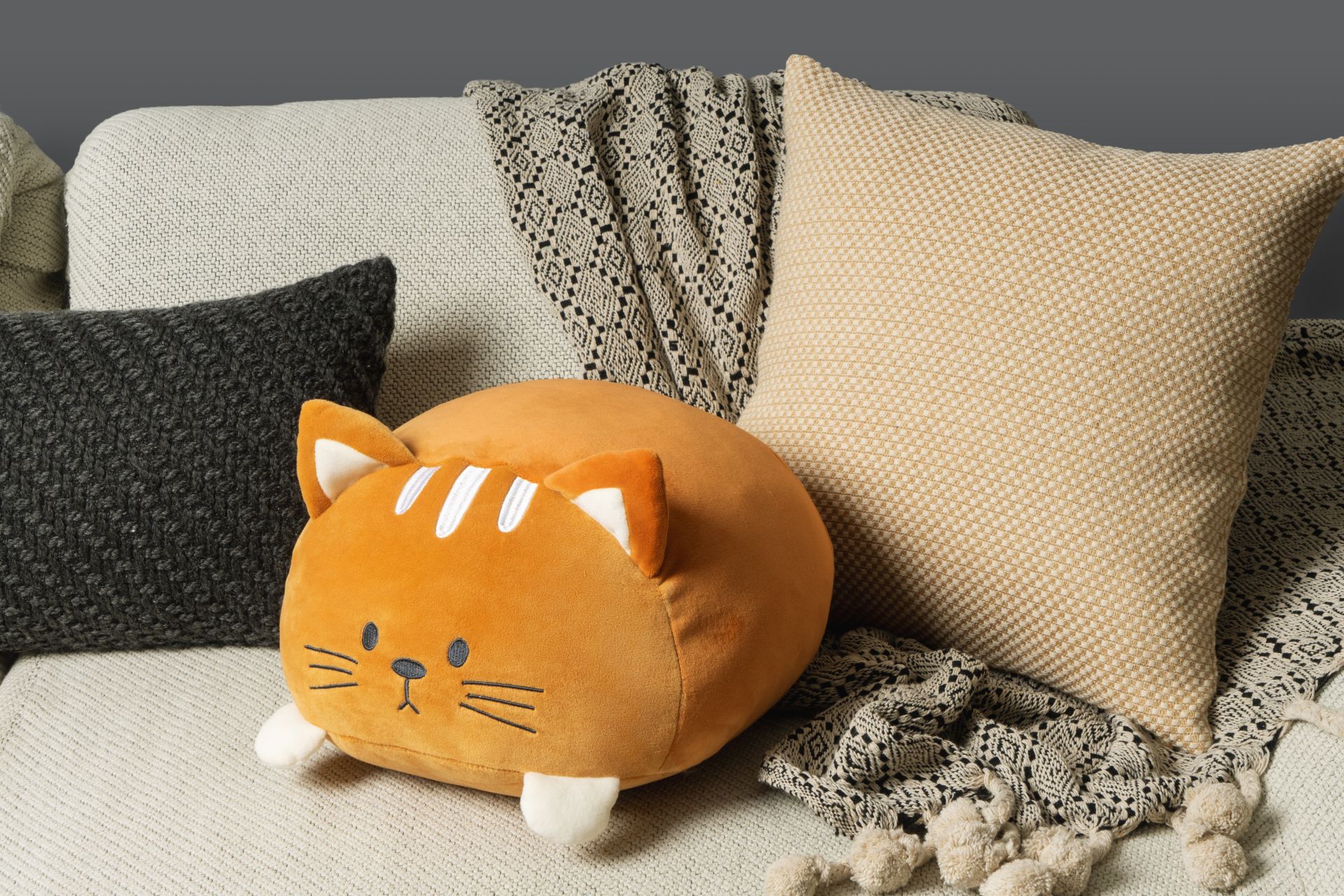 CUSCINO BALVI KITTY MARRONE