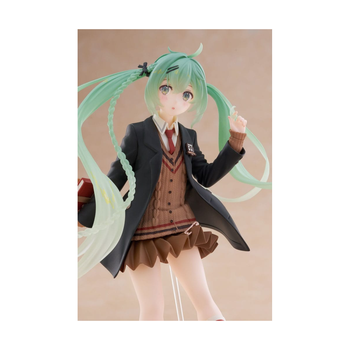 HATSUNE MIKU FASHION PREPPY VER 18 CM