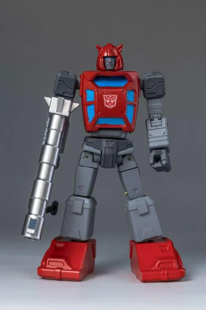 TRANSFORMERS PLASTIC KIT CLIFFJUMPER