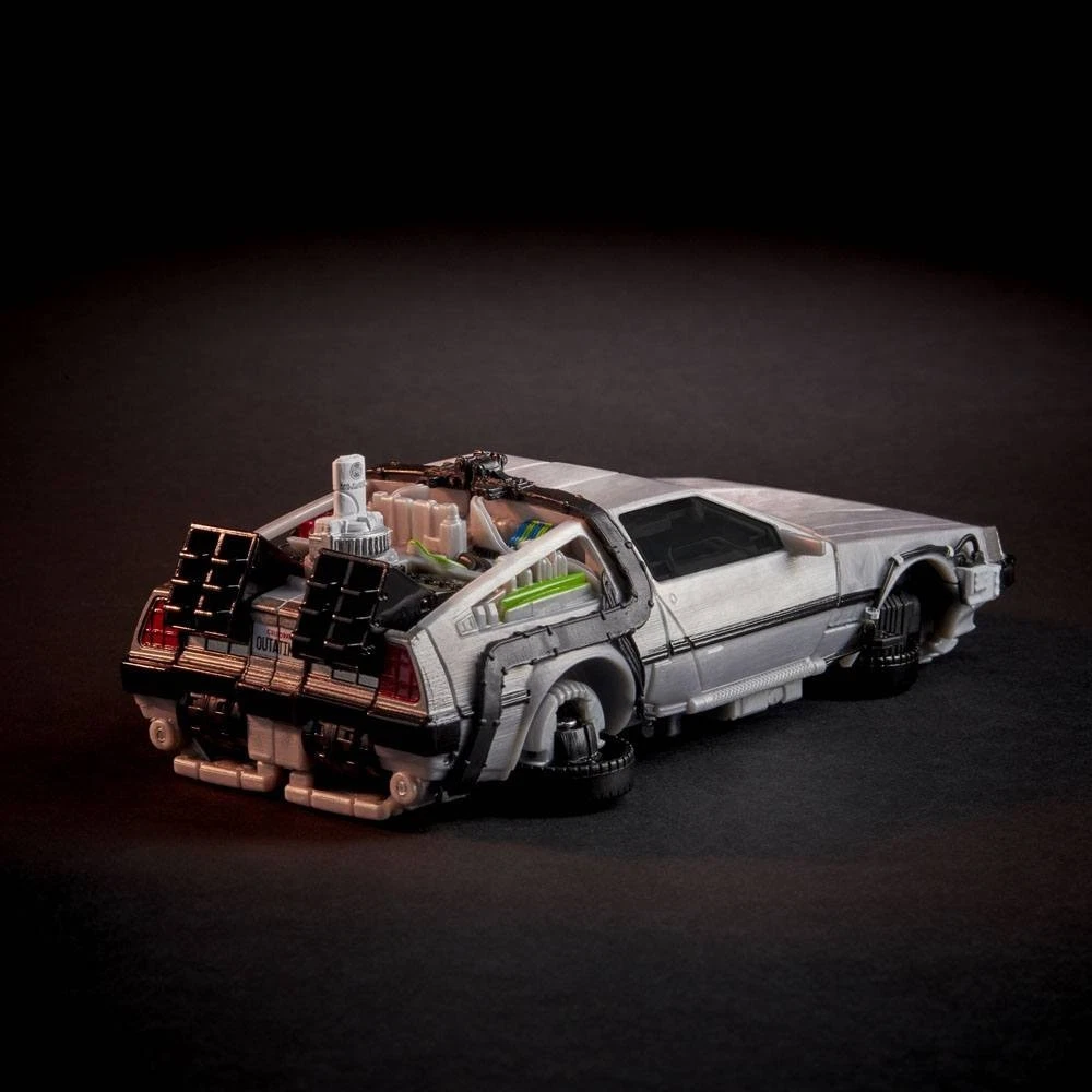 TRANSFORMERS X Back To The Future – Delorean Gigawatt