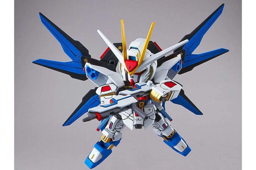 SD GUNDAM STRIKE FREEDOM GUNDAM