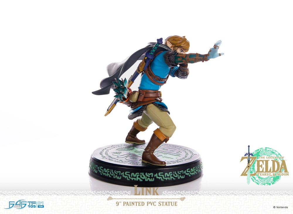 The Legend of Zelda: Tears of the Kingdom PVC Statue Link 18 cm